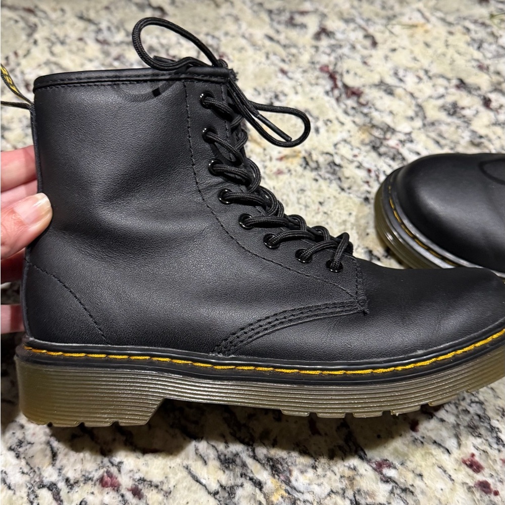 Dr. Martens Black Leather Boots kids - Picture 2 of 7